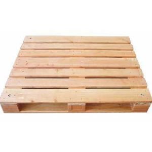 Matere Packaging Four Way Wooden Pallets (Pine Wood) india